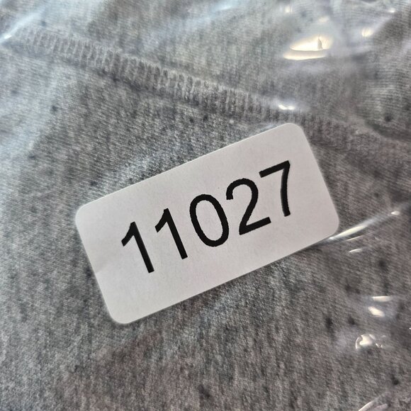 Womens Nike Dri Fit Gray Cowl Neck Sweatshirt 1/4 Zip 3/4 Sleeves Cotton Size XL - Picture 9 of 10